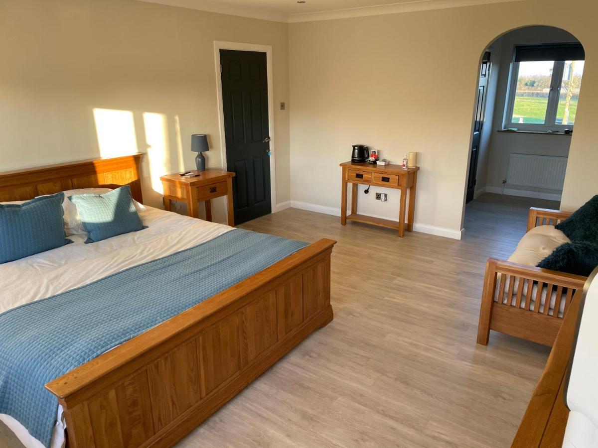 Executive Home With Plenty Of Room Ely Extérieur photo