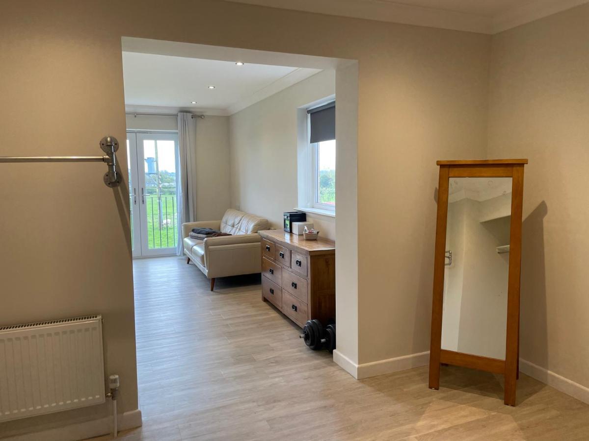 Executive Home With Plenty Of Room Ely Extérieur photo