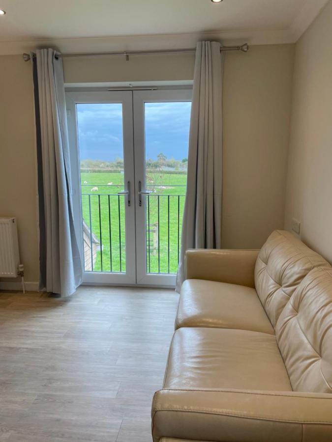 Executive Home With Plenty Of Room Ely Extérieur photo
